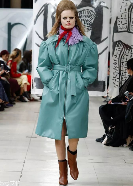 miumiu2018秋冬系列好看嗎_有哪些款式？