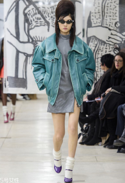 miumiu2018秋冬系列好看嗎_有哪些款式？