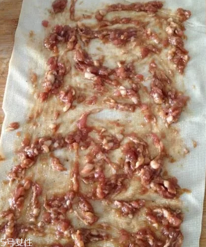 豆腐皮能油炸嗎？火候太猛容易炸糊