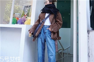 牛仔褲穿松了怎么辦？這樣就能恢復(fù)了