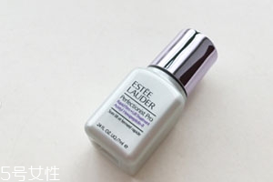雅詩蘭黛線雕精華和小棕瓶哪個好？一起使用效果佳