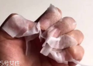 敷完的面膜有什么妙用？做手指膜預防倒刺