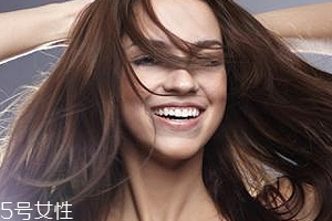 無硅油洗發(fā)水適合什么發(fā)質(zhì)？任何膚質(zhì)