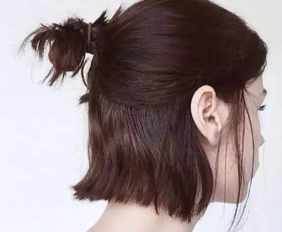 頭發(fā)短怎么扎好看？6個(gè)步驟讓短發(fā)有型又可愛