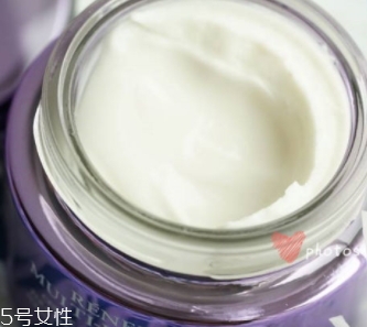 蘭蔻塑顏雪花霜怎么樣？肌膚白皙的秘密武器