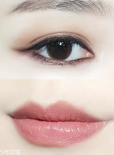 顯年輕的口紅色有哪些？TF黑管口紅溫柔又活潑