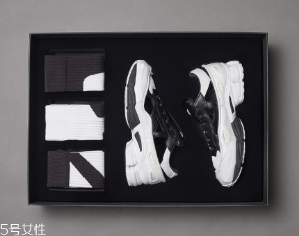 raf simons與adidas聯名鏤空版老爹鞋多少錢_怎么買