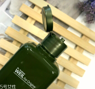 悅木之源菌菇水搭配什么乳液？