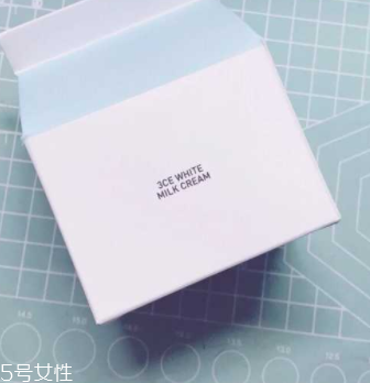 面霜和素顏霜可以同時用嗎？面霜用量不要太多