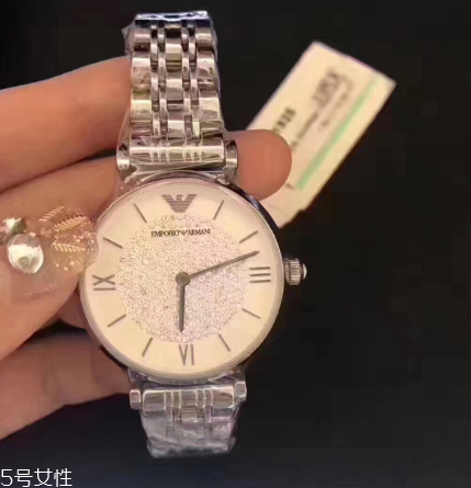 armani阿瑪尼滿天星手表防水嗎？