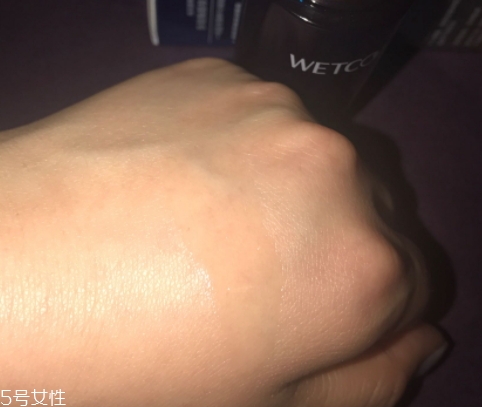 精華油什么時(shí)候用？混合使用比較多