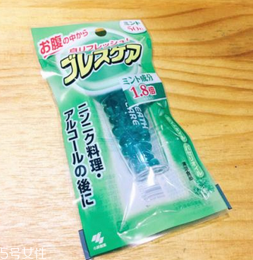 小林制藥口氣清新丸吃幾顆？