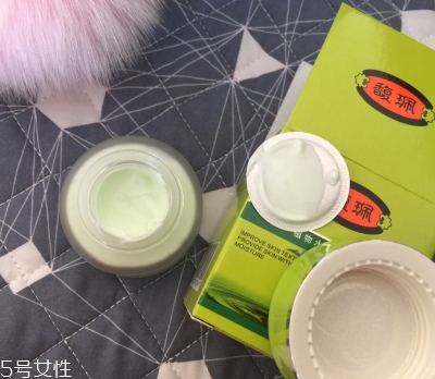 馥佩和馥珮哪個是假的？并非真假李逵