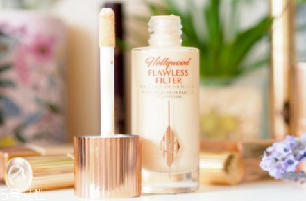 ct新品妝前高光濾鏡液怎么樣？charlotte tilbury粉底好用嗎？