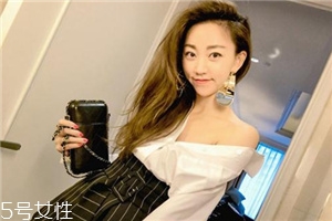 襯衫有霉點(diǎn)怎么去除？襯衫發(fā)霉這樣做