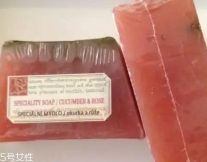 菠丹妮哪個產(chǎn)品最好用？捷克國寶級護膚品