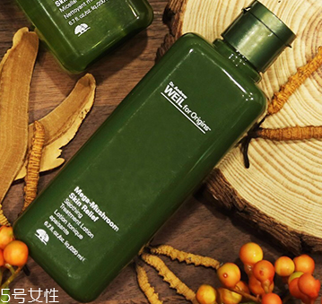 為什么油皮會變成干皮？三個油皮護(hù)膚誤區(qū)