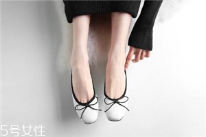 2022流行什么單鞋？有眼光的女生都在穿它