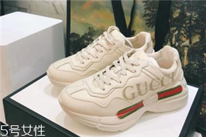gucci老爹鞋有女款嗎？明星們?nèi)耸忠浑p