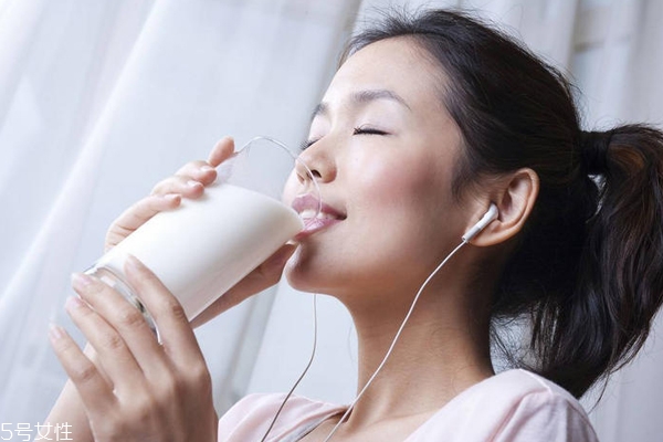 春夏不長痘的方法是什么？護膚秘籍都在這里