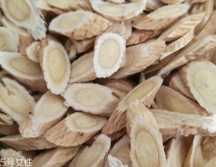 黃芪是什么味道？有點(diǎn)大豆味