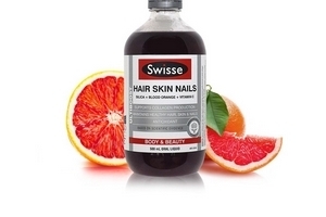 swisse膠原蛋白液含激素嗎？