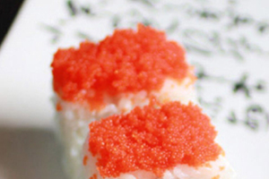 飛魚籽可以生吃嗎？日料壽司都愛它