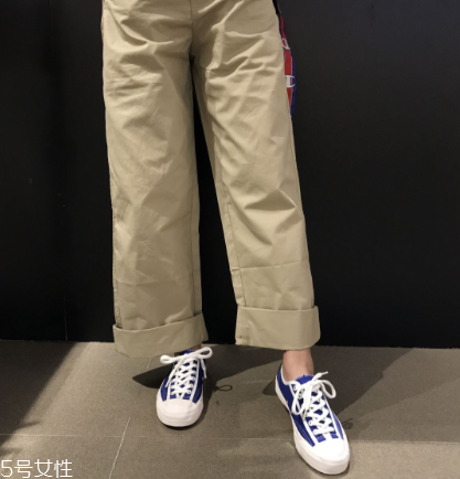 帆布鞋和板鞋有什么區(qū)別？帆布鞋板鞋大對比