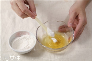 雞蛋護(hù)膚方法 怎么用雞蛋護(hù)膚