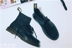 dr.martens是哪個(gè)國(guó)家的？首屈一指的工鞋品牌