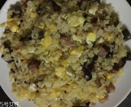 煙熏臘肉怎么保存？通風(fēng)處保存