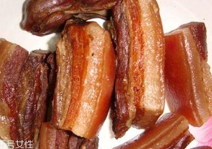 煙熏臘肉怎么炒好吃？做法多多任你選