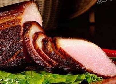煙熏臘肉怎么炒好吃？做法多多任你選