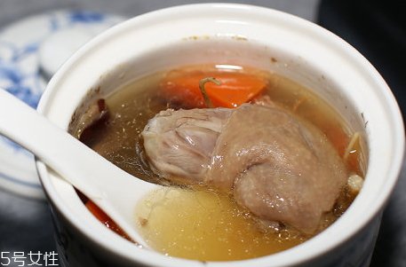 天麻能和羊肉一起燉嗎