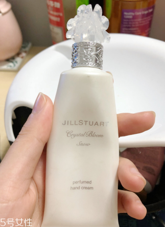 jill stuart護(hù)手霜好用嗎？不黏不膩四季可用