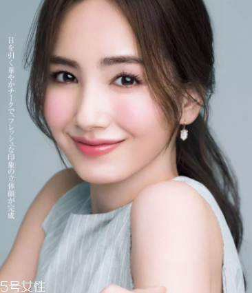 化妝立體感怎么化？掌握三點(diǎn)告別扁平臉