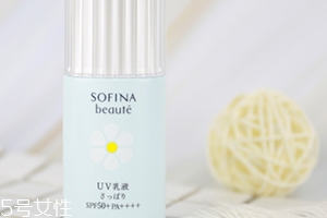 防曬乳可以當(dāng)隔離用嗎？不可用在妝前