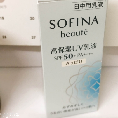 防曬乳可以當(dāng)隔離用嗎？不可用在妝前