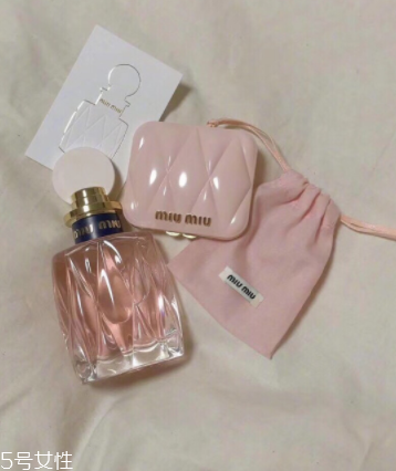 miumiu粉色香水怎么樣？miumiu2018新香水什么味道？