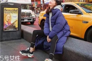 什么樣的鞋子顯腿長(zhǎng)？拯救自己的小短腿