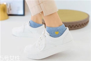 襪子染色了怎么去除？襪子染上顏色這樣洗