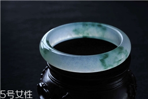 玉手鐲可以戴著睡覺嗎？玉手鐲有助于睡眠