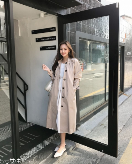 連衣裙配什么外套？讓你甜美又減齡