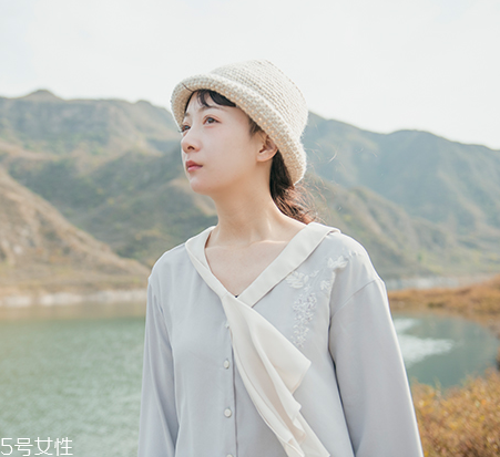 文藝范女生怎么穿搭？和你的青春敘敘舊
