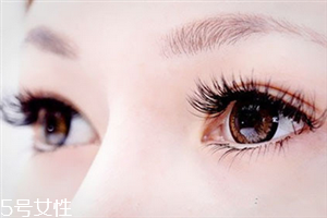 燙睫毛會(huì)對睫毛有損傷嗎 燙睫毛的壞處