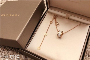 寶格麗項鏈會褪色嗎？寶格麗項鏈要仔細(xì)保養(yǎng)
