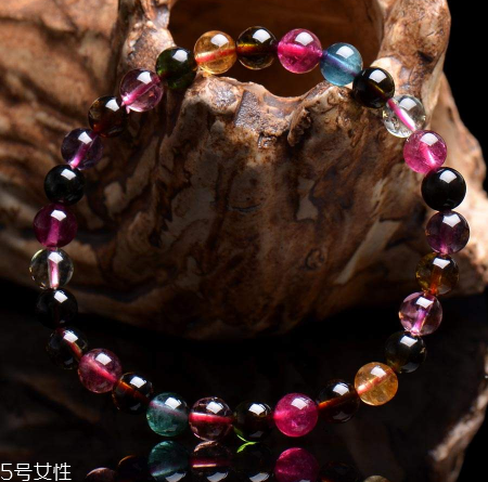 碧璽手鏈可以沾水嗎？碧璽手鏈沾水的后果