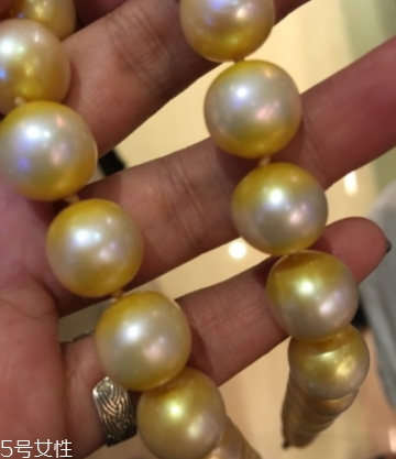 南洋金珠會掉色嗎？南洋金珠掉色的原因