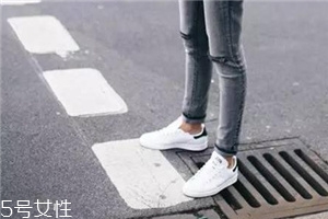 小白鞋開膠了怎么辦？一招拯救開膠小白鞋