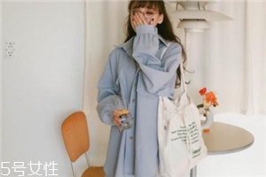 襯衫和t恤衫怎么搭配？襯衫和t恤衫搭配圖片
